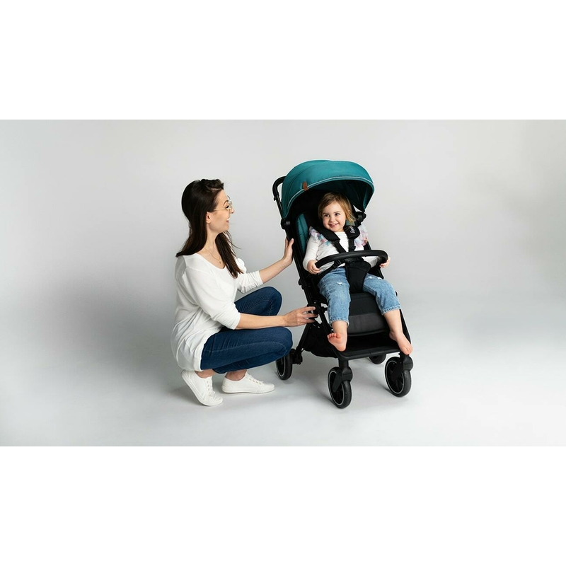 Lionelo - Carucior sport Cloe, De la nastere, Cu accesorii, Cadru din aluminiu, 0-22 kg, Usor, Pliabil cu o singura mana, Ideal pentru toate tipurile de suprafete, Gri