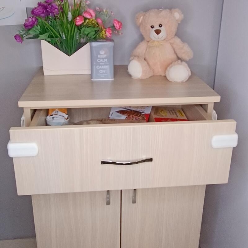 Coccolle protectii usi/sertare 75*75*40mm Coccolle protectii usi/sertare 75*75*40mm