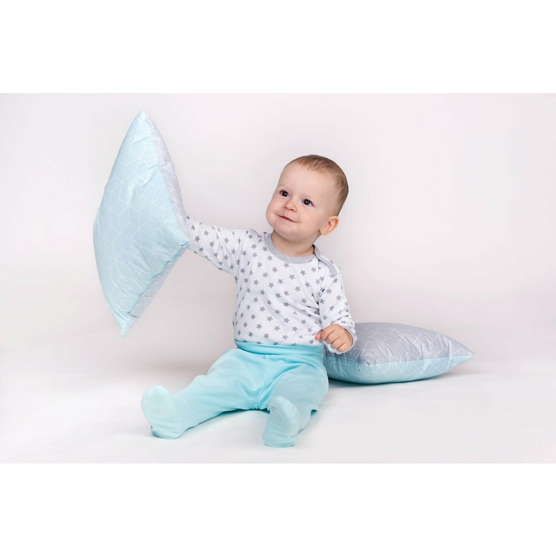 Bluza cu maneca lunga, Cu capse, Marime 56, Din bumbac 100%, New Baby, Classic II Grey with stars Bluza cu maneca lunga, Cu capse, Marime 56, Din bumbac 100%, New Baby, Classic II Grey with stars