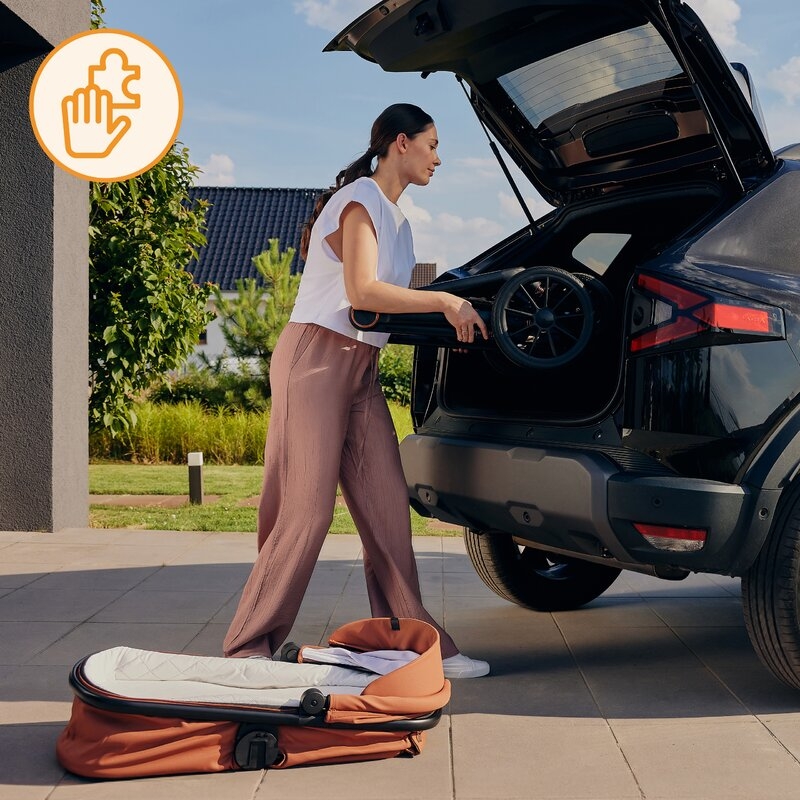 Carucior 3 in 1, Lionelo, Layla, Pana la 22 kg, Cadru aluminiu, Cu landou intarit si salteluta din spuma AirDots, Scoica auto, Reversibil, Cu ventilatie 3D, Cu accesorii, EN1888-1, EN1888-2, EN1466, Verde