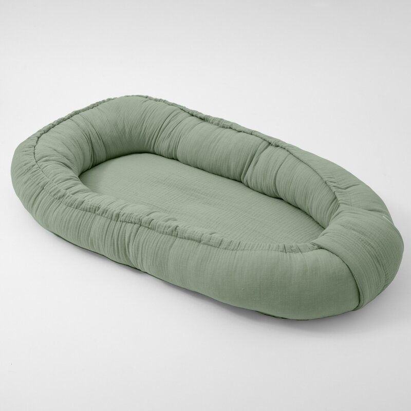 Cosulet bebelus, New Baby, Pentru dormit, Baby Nest 80 x 50 cm, Din muselina, Din materiale certificate Oeko Tex Standard 100, Salvia Cosulet bebelus, New Baby, Pentru dormit, Baby Nest 80 x 50 cm, Din muselina, Din materiale certificate Oeko Tex Standard 100, Salvia