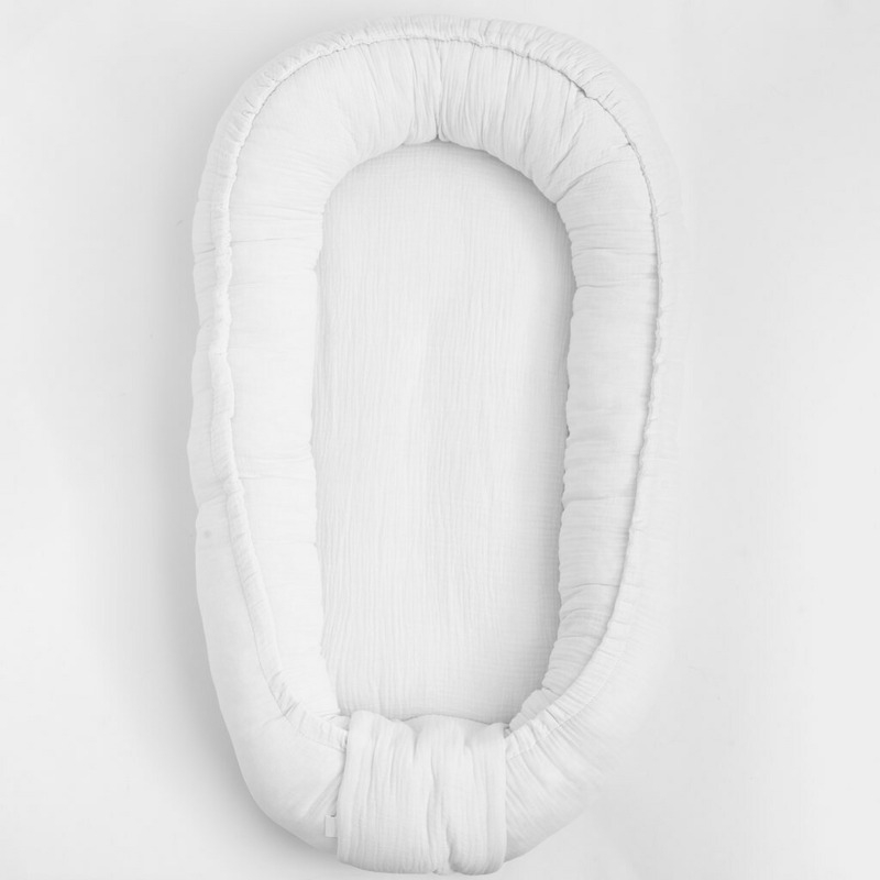 Cosulet bebelus pentru dormit, Baby Nest 80 x 50 cm, Din muselina, Din materiale certificate Oeko Tex Standard 100, New Baby, White Cosulet bebelus pentru dormit, Baby Nest 80 x 50 cm, Din muselina, Din materiale certificate Oeko Tex Standard 100, New Baby, White