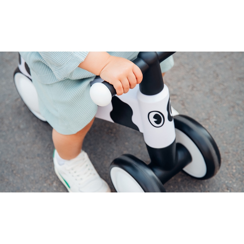Lionelo - Bicicleta fara pedale, Sammy, Cu 4 roti, Din spuma EVA, Stabila, Manere moi, antiderapante, 12- 36 luni, Greutate maxima suportata 25 kg, Certificata EN 71-1:2014, EN 71-2:2011, EN 71-3:2019, Galben