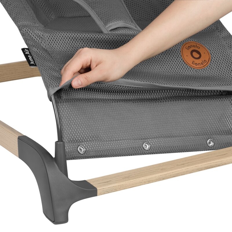 Fotoliu balansoar June AIR, Cu arcada cu jucarii, Ergonomic, Permite circulatia aerului, Balansare manuala, Pliabil, 0 luni+, Gri, Lionelo