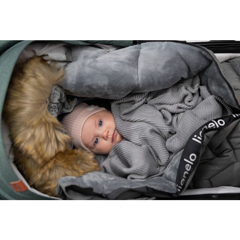 Lionelo - Sac de iarna pentru carucior Frode, 90x45 cm, Impermeabil, Universal, Negru Lionelo - Sac de iarna pentru carucior Frode, 90x45 cm, Impermeabil, Universal, Negru