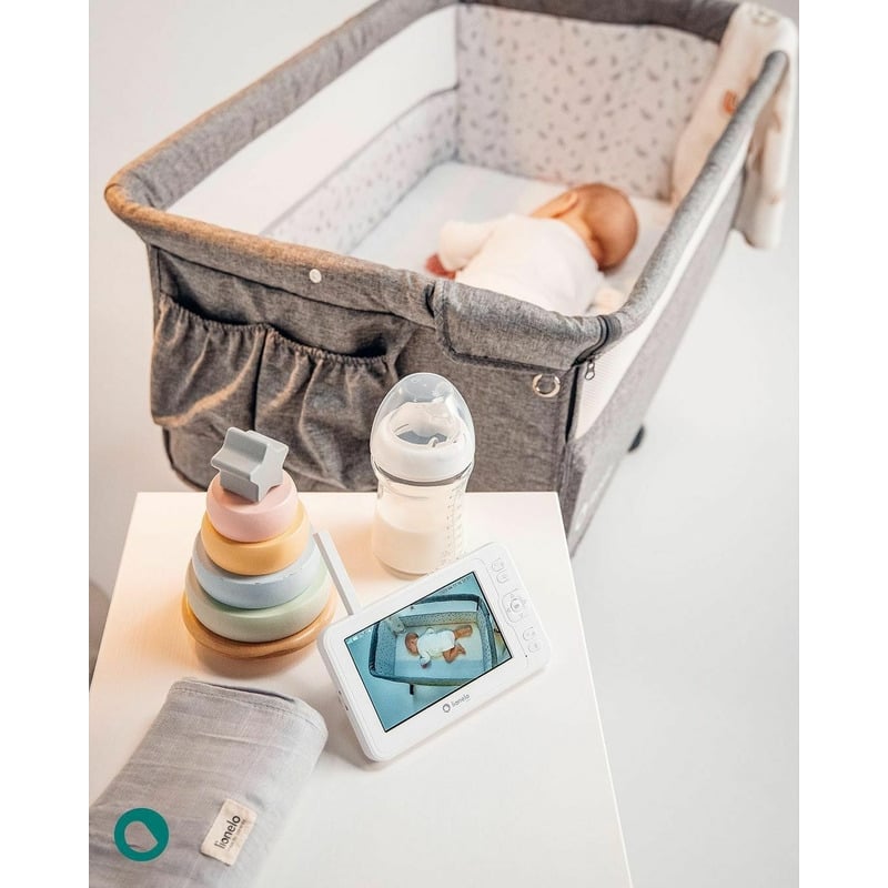 Lionelo - Video monitor Babyline 6.2, Conexiune Wi-Fi, Pana la 8h de functionare, Comunicare bidirectionala, Senzor de temperatura, Alb Lionelo - Video monitor Babyline 6.2, Conexiune Wi-Fi, Pana la 8h de functionare, Comunicare bidirectionala, Senzor de temperatura, Alb
