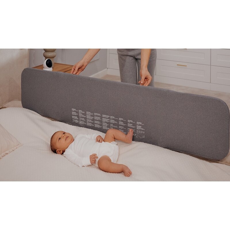 Bariera de protectie pentru pat, Lionelo, Lora XL, Pliabila, Sistem de blocare StandSafe, Geanta de transport inclusa, 150x46 cm, Conform cu BS 7972:2001+A1:2009, Bej