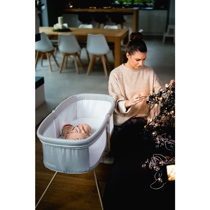 Patut balansoar, Lionelo, Malin Evo, 3 in 1, Pliabil, 0-9 kg, Geanta Transport, Asamblare Rapida, Ultra-Usor, Conform cu standardele europeane de securitate EN1130 si EN16890, Bej Patut balansoar, Lionelo, Malin Evo, 3 in 1, Pliabil, 0-9 kg, Geanta Transport, Asamblare Rapida, Ultra-Usor, Conform cu standardele europeane de securitate EN1130 si EN16890, Bej