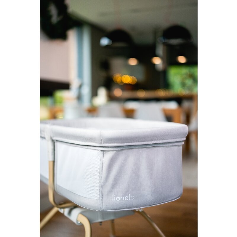 Patut balansoar, Lionelo, Malin Evo, 3 in 1, Pliabil, 0-9 kg, Geanta Transport, Asamblare Rapida, Ultra-Usor, Conform cu standardele europeane de securitate EN1130 si EN16890, Bej Patut balansoar, Lionelo, Malin Evo, 3 in 1, Pliabil, 0-9 kg, Geanta Transport, Asamblare Rapida, Ultra-Usor, Conform cu standardele europeane de securitate EN1130 si EN16890, Bej