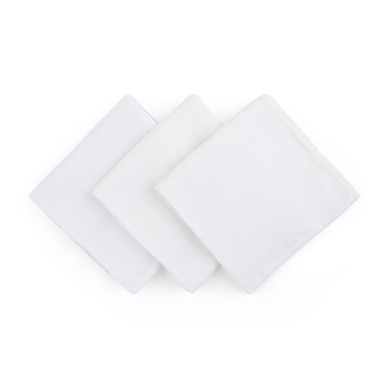 Petite&Mars - Set 3 scutece din muselina de bambus Moussy Total White, Hipoalergenice, 68 x 68 cm, Certificate Oeko Tex Standard 100, Alb Petite&Mars - Set 3 scutece din muselina de bambus Moussy Total White, Hipoalergenice, 68 x 68 cm, Certificate Oeko Tex Standard 100, Alb