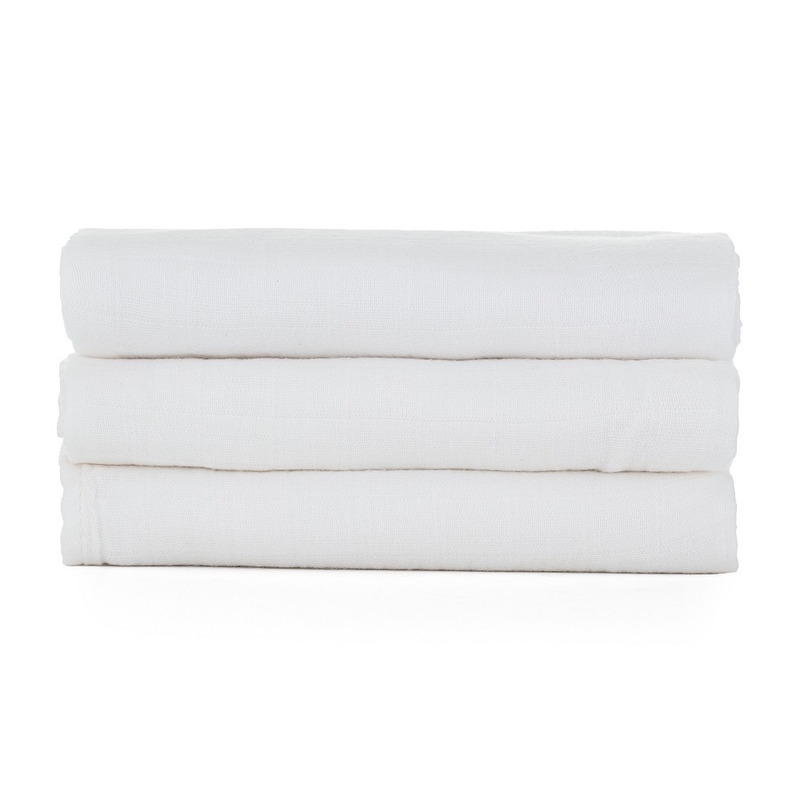 Petite&Mars - Set 3 scutece din muselina de bambus Moussy Total White, Hipoalergenice, 68 x 68 cm, Certificate Oeko Tex Standard 100, Alb Petite&Mars - Set 3 scutece din muselina de bambus Moussy Total White, Hipoalergenice, 68 x 68 cm, Certificate Oeko Tex Standard 100, Alb