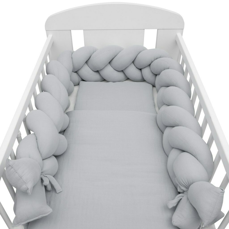 Protectie laterala pentru patut, Tip Bumper impletit, Din muselina, Din materiale certificate Oeko Tex Standard 100, New Baby, Lungime 225 cm, Grey Protectie laterala pentru patut, Tip Bumper impletit, Din muselina, Din materiale certificate Oeko Tex Standard 100, New Baby, Lungime 225 cm, Grey