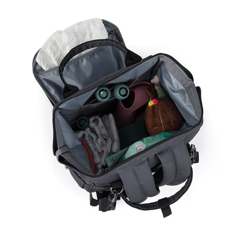 Rucsac pentru mamici, Petite&Mars, Jack, Cu 11 compartimente, Cu buzunare termice, Saltea de infasat inclusa, 30 x 42 x 15 cm, Ultimate Grey Rucsac pentru mamici, Petite&Mars, Jack, Cu 11 compartimente, Cu buzunare termice, Saltea de infasat inclusa, 30 x 42 x 15 cm, Ultimate Grey