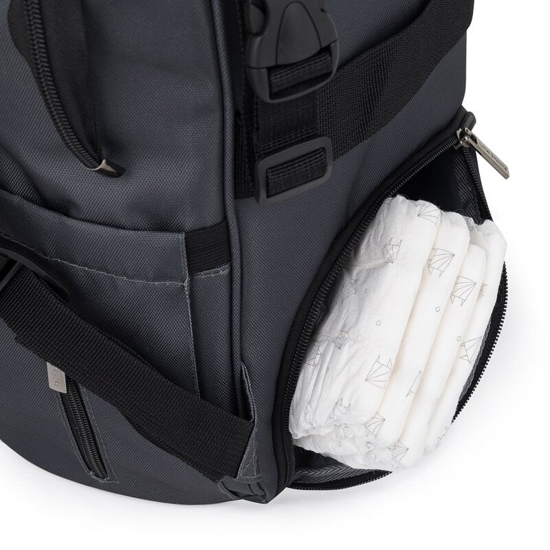 Rucsac pentru mamici, Petite&Mars, Jack, Cu 11 compartimente, Cu buzunare termice, Saltea de infasat inclusa, 30 x 42 x 15 cm, Ultimate Grey Rucsac pentru mamici, Petite&Mars, Jack, Cu 11 compartimente, Cu buzunare termice, Saltea de infasat inclusa, 30 x 42 x 15 cm, Ultimate Grey