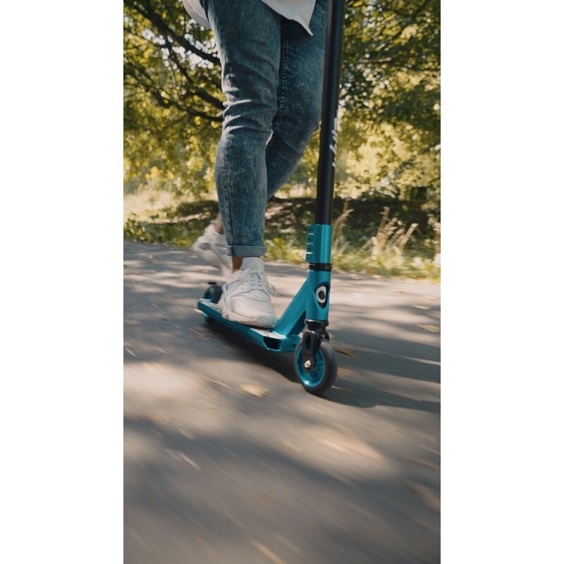 Trotineta, Lionelo, Whizz, Pentru Acrobatii, Rulmenti ABEC-9, Sistemul de compresie IHC 9, 20 - 100 kg, Conform cu standardul european de securitate EN14619, Galben/Negru Trotineta, Lionelo, Whizz, Pentru Acrobatii, Rulmenti ABEC-9, Sistemul de compresie IHC 9, 20 - 100 kg, Conform cu standardul european de securitate EN14619, Galben/Negru